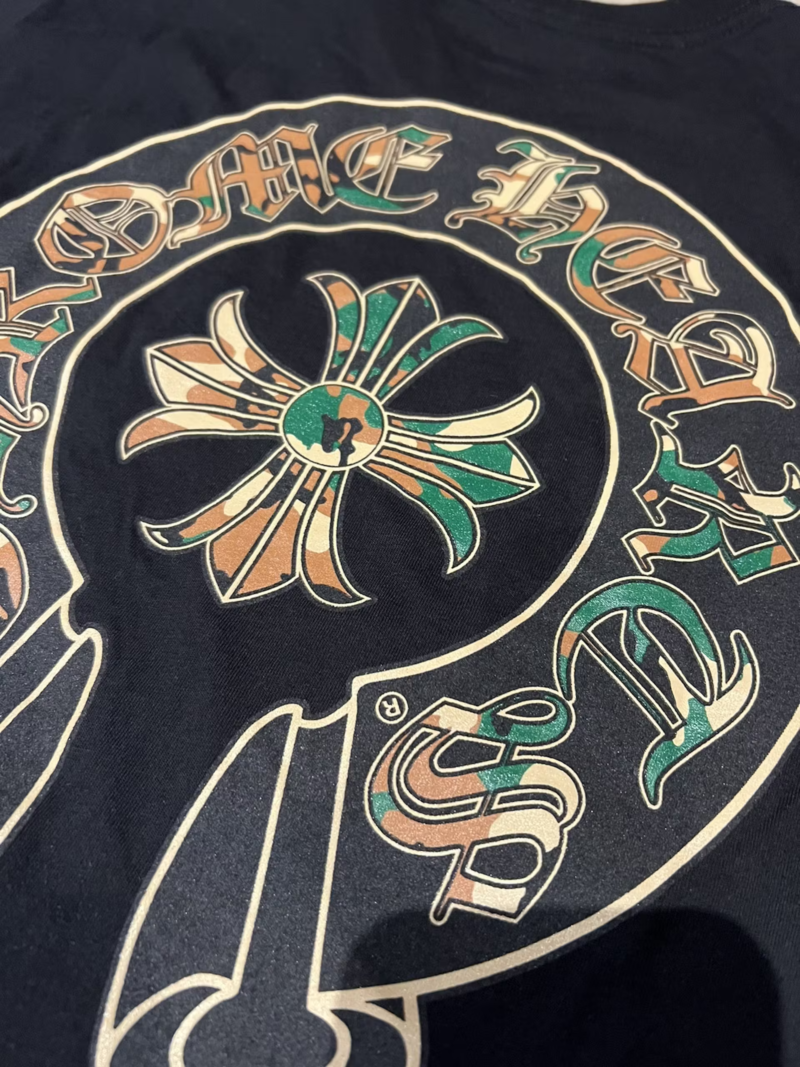 Chrome Hearts Camo Cemetery Cross Logo T-Shirt - Image 3